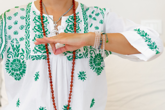 dettaglio di posizione kundalini yoga